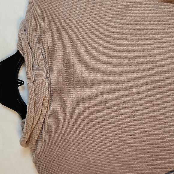 Spring + Mercer Women's Sweater Size Medium Blush - Picture 10 of 10